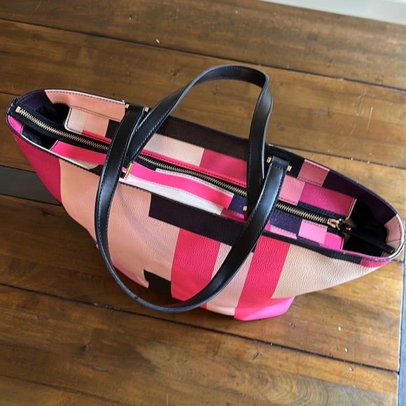 Kate Spade Lolly Print Mod Zippered Tote Bonus Wristlet - Picture 3 of 12